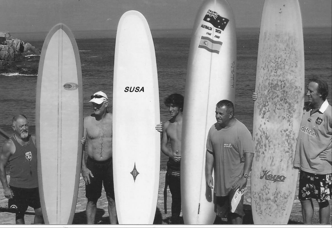 Los pioneros del surf en Tapia de Casariego