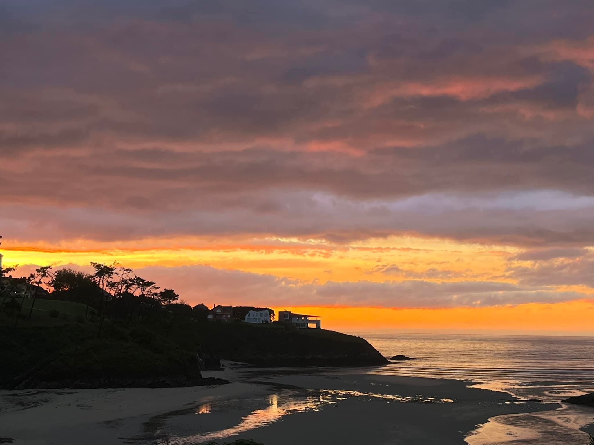 Atardecer en la playa del Anguileiro