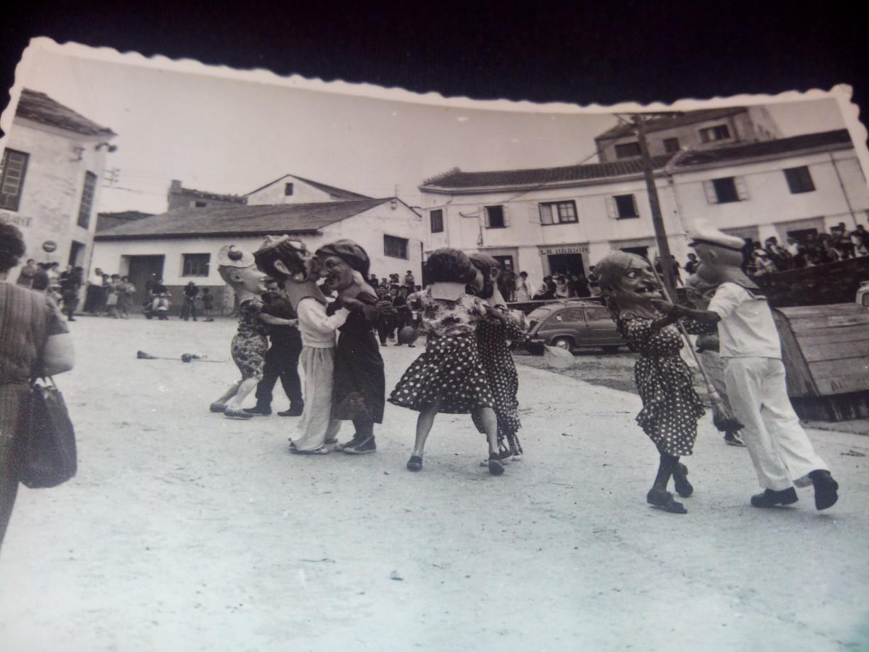 Gigantes y cabezudos